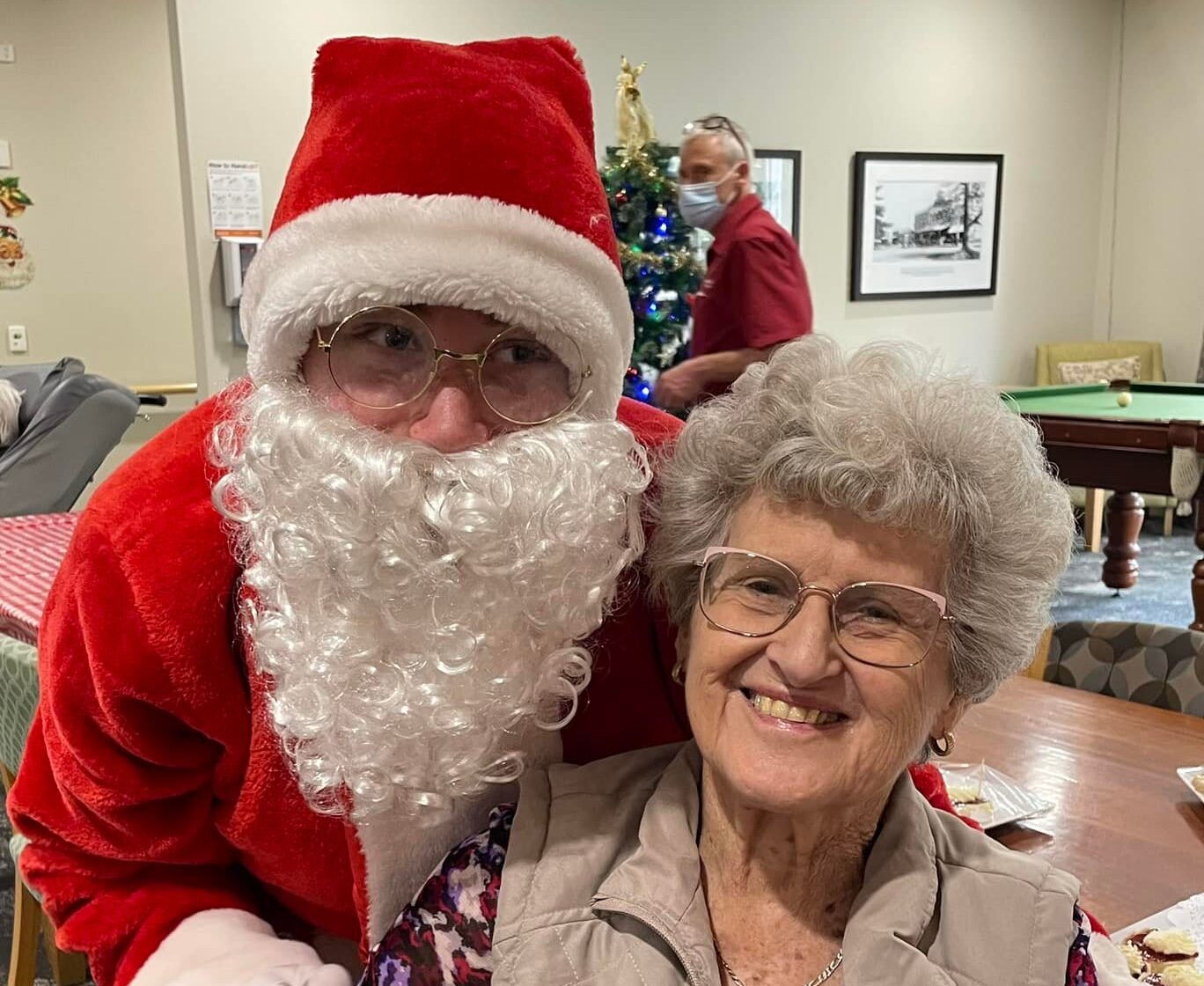 5 Reasons Aged Care Respite During Christmas is a Gift for the Whole Family